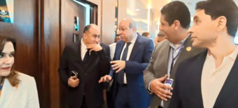 عمرو رشاد: تطوير مطار القاهرة يعكس رؤية الدولة لتحديث قطاع الطيران