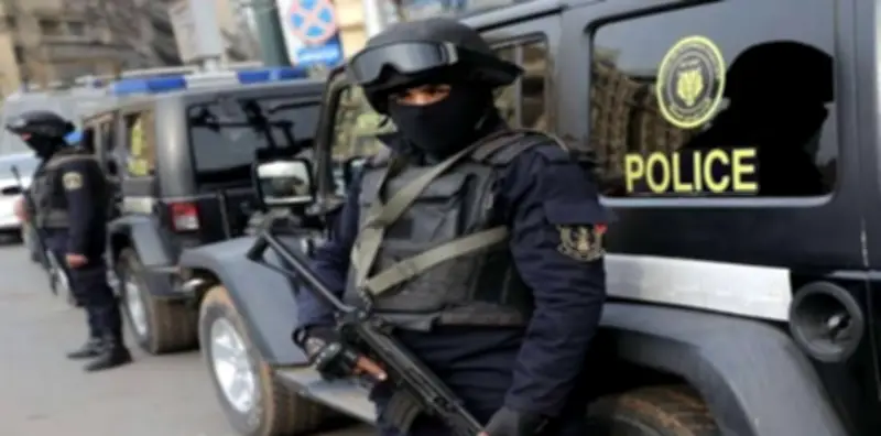 ضبط سائق توك توك اعتدى على قائد سيارة بالجيزة