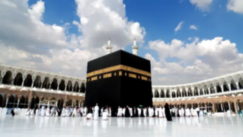 مكة المكرمة تستقبل المعتمرين مع بدء تنظيمات موسم العمرة