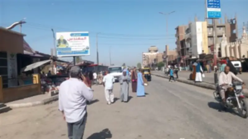 محافظ قنا يقرر نقل موقف السمطا العشوائي إلى مجمع دشنا الرسمي