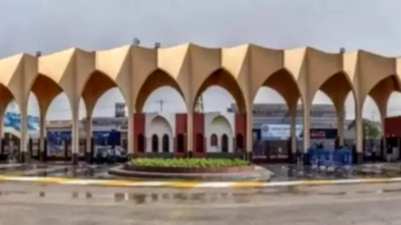 جامعة العاصمة ترد على أزمة تعطيل مسرحية كلية الحقوق