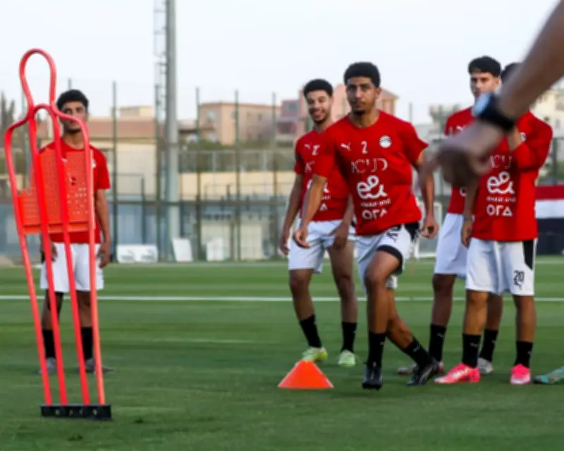 منتخب الشباب يواصل تدريباته استعداداً لوديتي روسيا