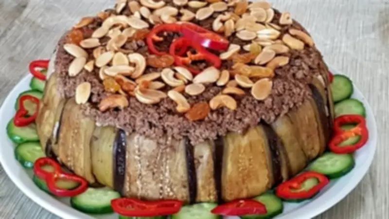 طريقة عمل المقلوبة على أصولها: أشهر الأطباق العربية الشامية