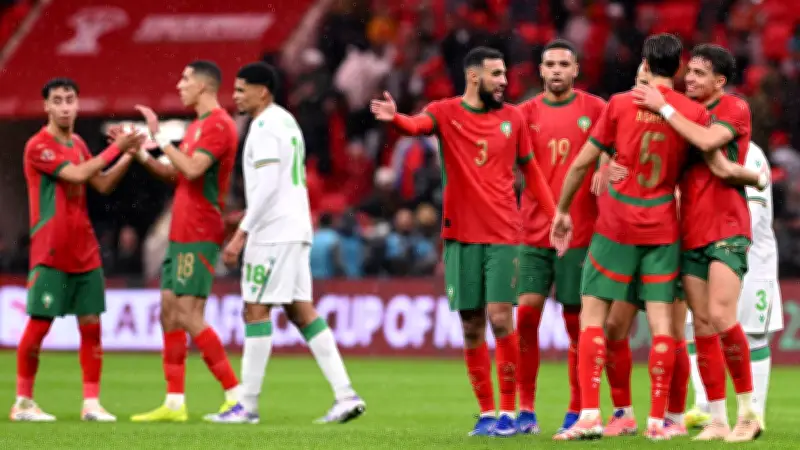 نجوم المغرب يهنئون النصيري بعيد ميلاده بقميص موحد
