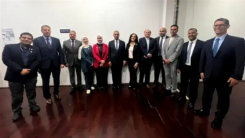وزير الخارجية يؤكد حرص مصر على رعاية المصريين بالخارج خلال لقاء جاليتها بكوريا