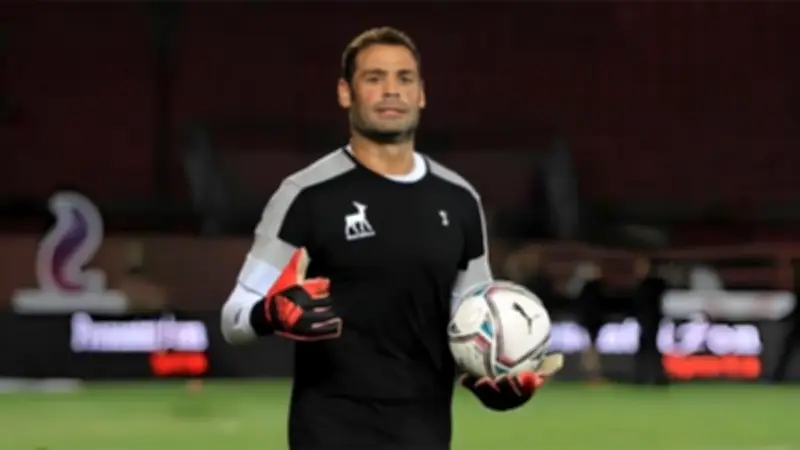 البنك الأهلي يودع مدرب حراسه عبد المنصف ويبحث عن بديل
