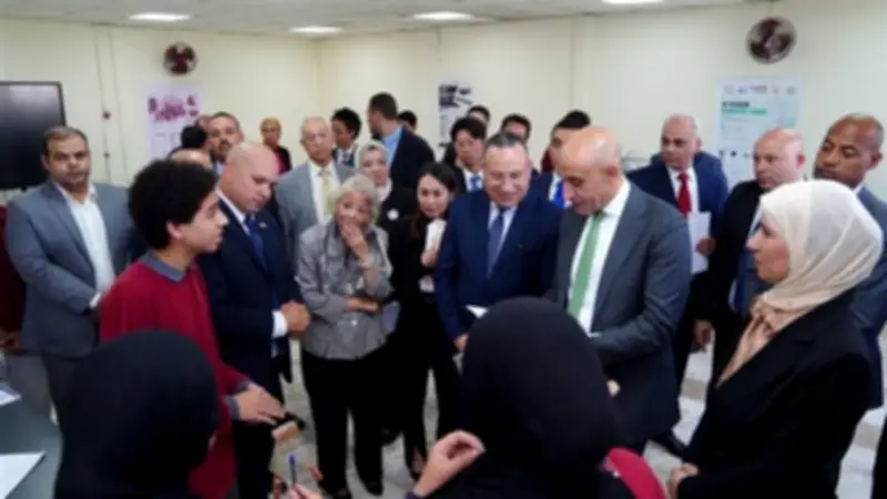 وزيرا التعليم العالي والتربية يزوران معهد الكوزن المصري الياباني بالعاشر من رمضان