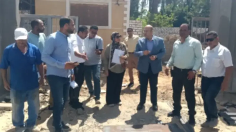 نائب محافظ الجيزة يتفقد مشروعات الصرف الصحي والمياه بمركز كرداسة