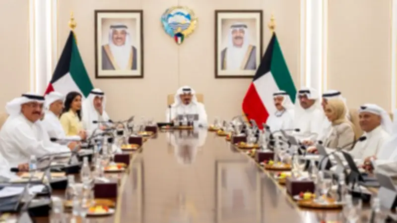 الكويت تدين الهجمات الإيرانية وتطالب بوقف فوري للاعتداءات