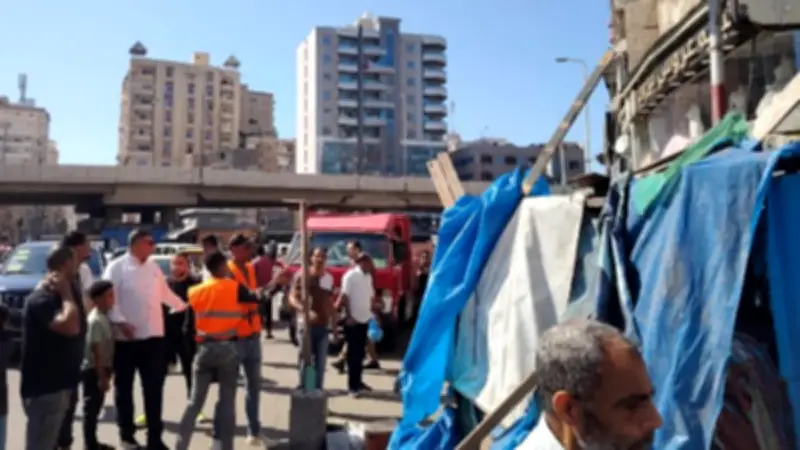 حملة مكبرة لإزالة الإشغالات والتعديات بكوبري الساعة شرقي الإسكندرية