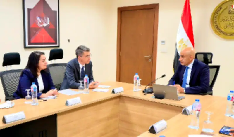 وزير التعليم: التطوير يبدأ من بناء قدرات المعلمين وتحسين أوضاعهم