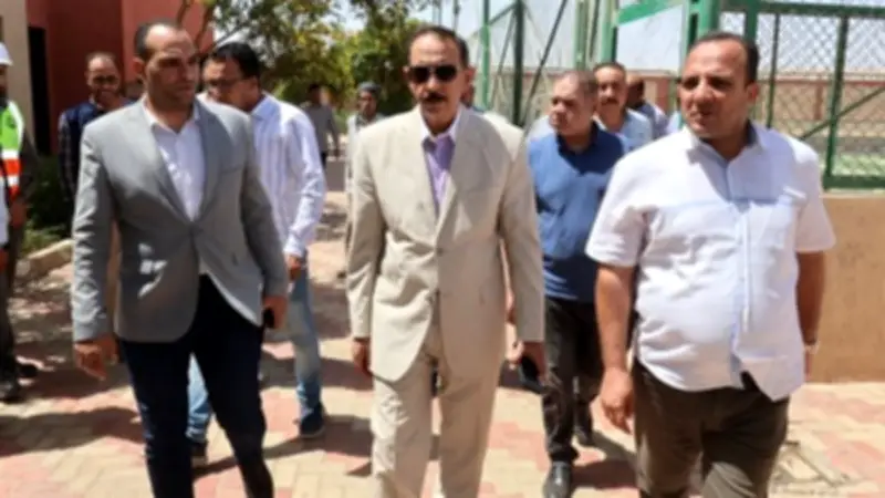 محافظ سوهاج يفاجئ مركز شباب الفراسية بجولة تفقدية ويطالب بتحويله لخلية نحل