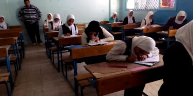 مليونا طالب بالجمهورية يخوضون امتحانات الشهادة الإعدادية بدءا من الغد