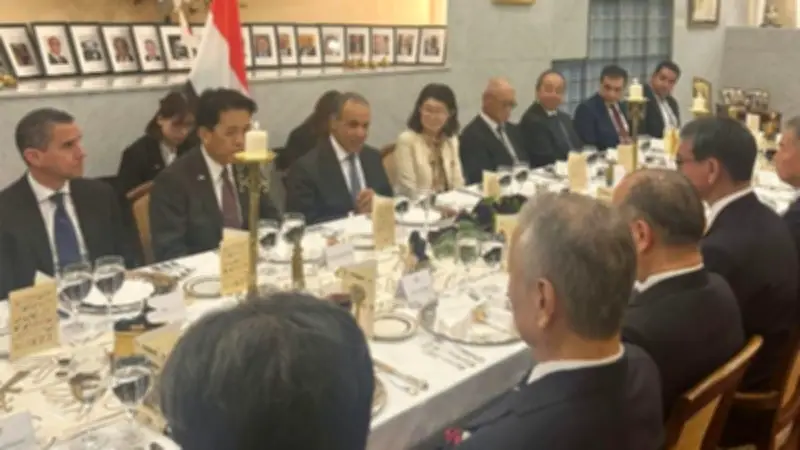 وزير الخارجية يبحث في طوكيو تعزيز الشراكة الاستراتيجية مع اليابان