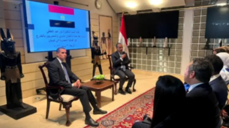 وزير الخارجية يدعو الجالية المصرية باليابان للمشاركة في مؤتمر المصريين بالخارج