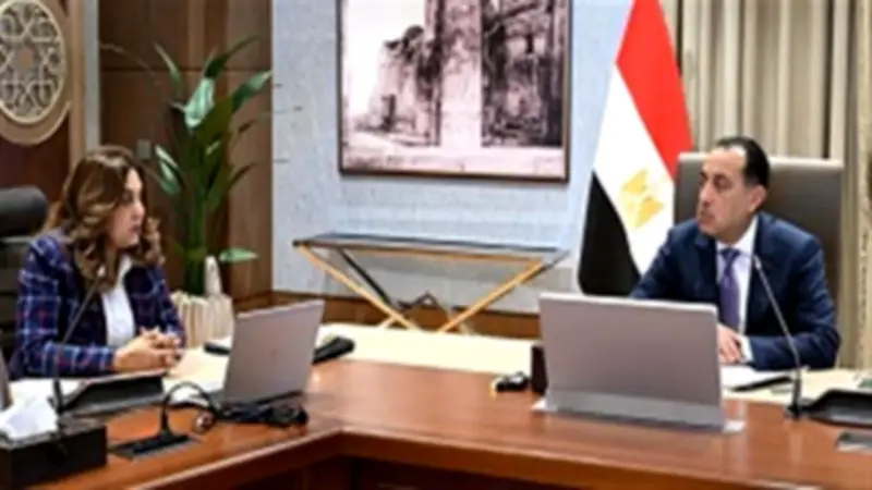 مدبولي يتابع منظومة الرصد الذكي للمخالفات والاستجابة الفورية لشكاوى المواطنين