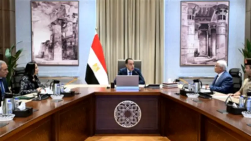 مدبولي يتابع تطوير منظومة التأمينات الاجتماعية ورقمنة الخدمات