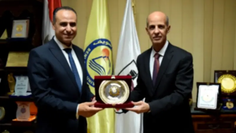 رئيس جامعة بني سويف يبحث مع وكيل الصحة سبل التعاون الصحي المشترك