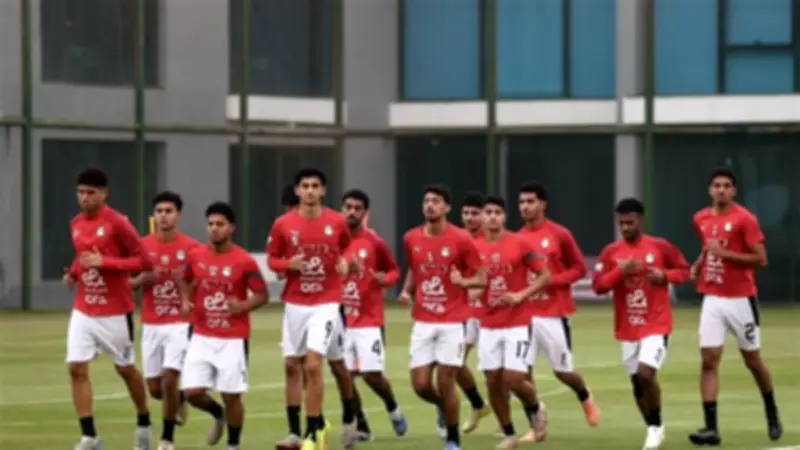 منتخب الشباب يؤدي مرانا قويا استعدادا لمواجهتي روسيا وديا