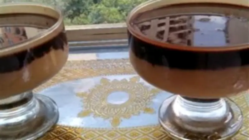 طريقة عمل باناكوتا القهوة: حلوى إيطالية كريمية ومنعشة