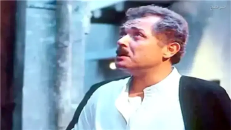 محمود عبد العزيز.. ساحر السينما المصرية الذي أبكاه فيلم إعدام ميت مرتين