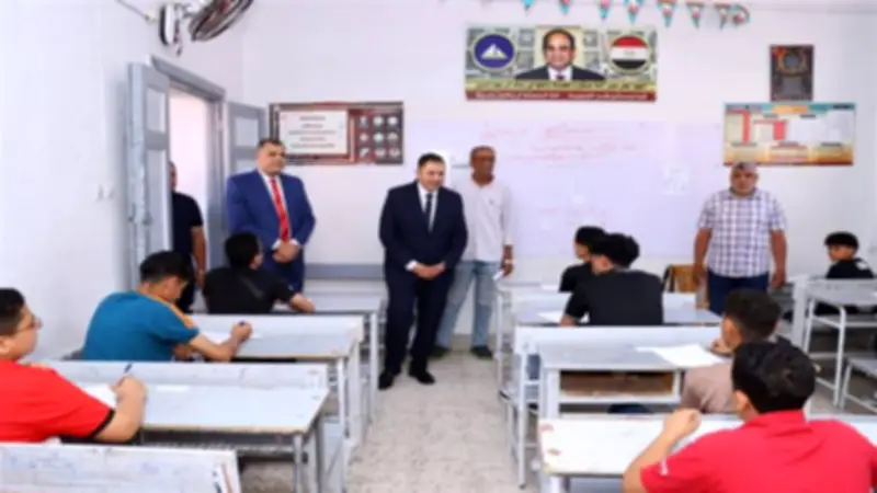 محافظ دمياط يتفقد لجان امتحانات الإعدادية ويؤكد على الانضباط