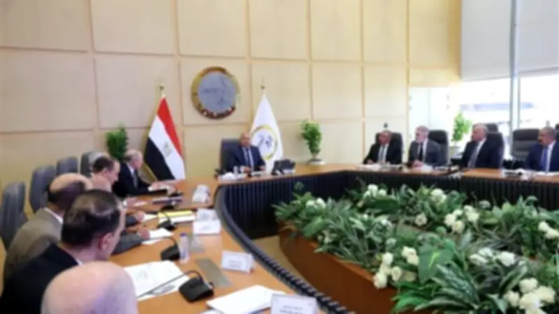 وزير النقل يترأس تأسيس شركة تراست القناة لخدمات السفن