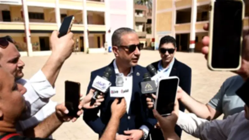 محافظ الجيزة: الانتهاء من سور تأمين ترعة المريوطية بالكامل خلال أيام