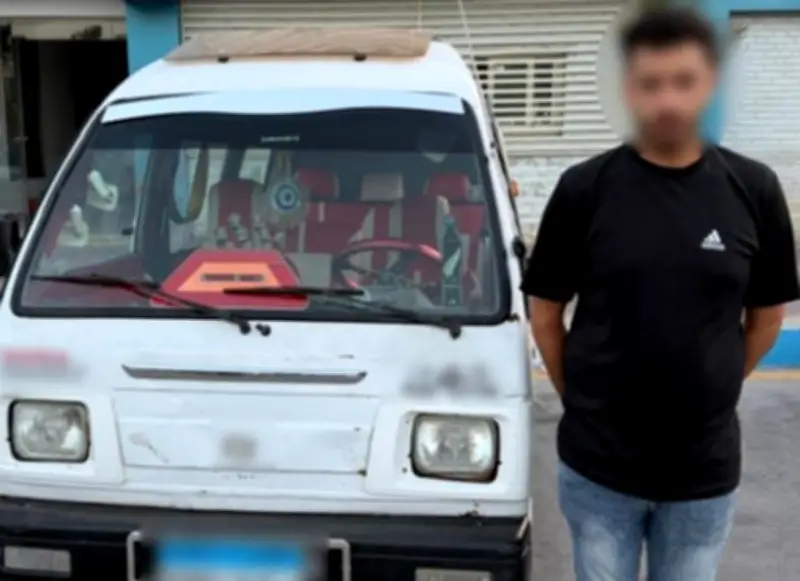 ضبط سائق استغل المواطنين بسيارة منتهية التراخيص في الإسكندرية