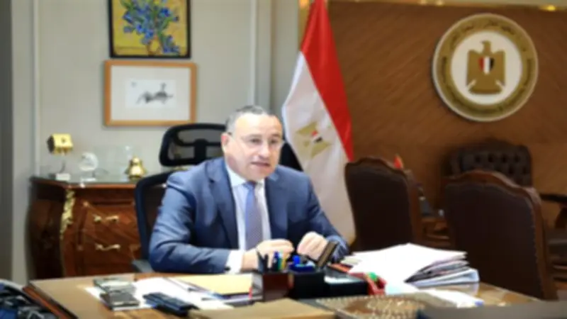 وزير التعليم العالي يوجه بدراسة إنشاء منطقة صناعية بالجامعة المصرية اليابانية
