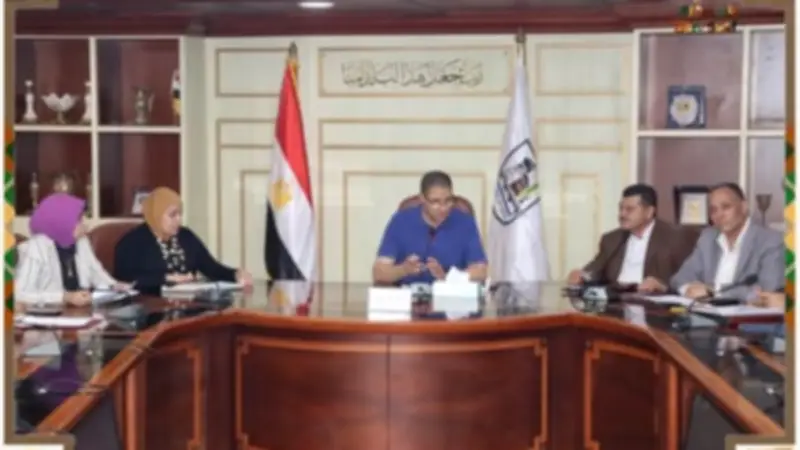 سكرتير عام بني سويف يتابع مستجدات التصالح في مخالفات البناء