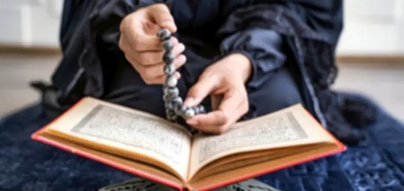 فضل الاستغفار وأثره في الدنيا والآخرة.. علي جمعة يوضح