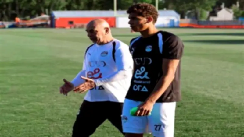 زيزو ينافس هيثم حسن في تشكيل منتخب مصر.. وحسام حسن يجتمع بالمهاجمين