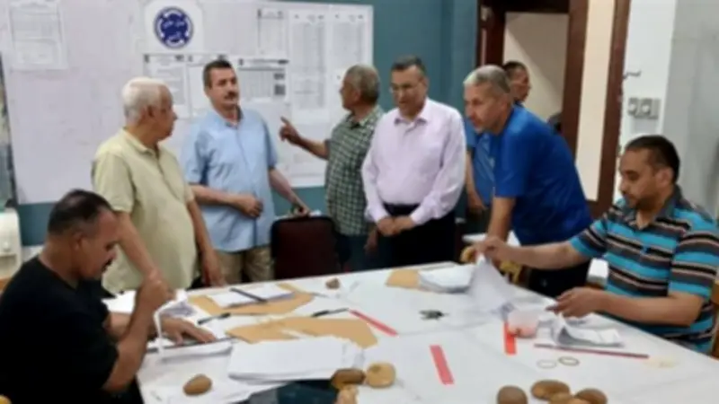 وكيل تعليم الوادي الجديد يتفقد كنترول الشهادة الإعدادية ويشدد على الدقة