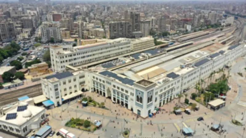 استخدام الطاقة الشمسية لترشيد استهلاك الكهرباء بمحطة مصر بالقاهرة