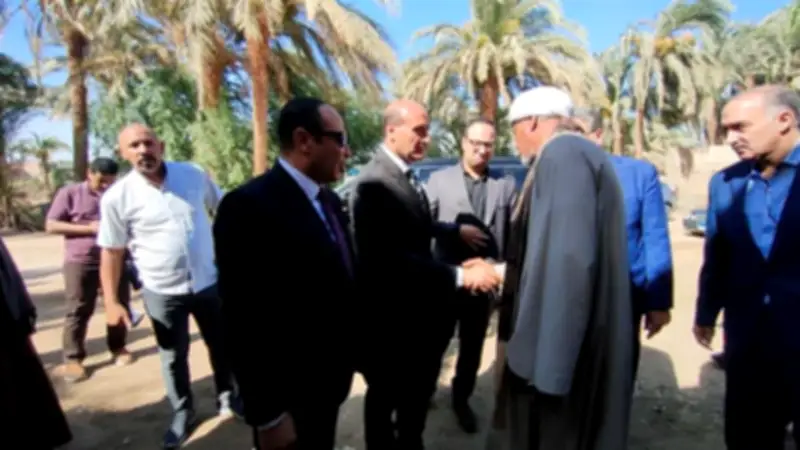 محافظ أسيوط يعزي أسر ضحايا حادث أبنوب ويؤكد تقديم كل الدعم
