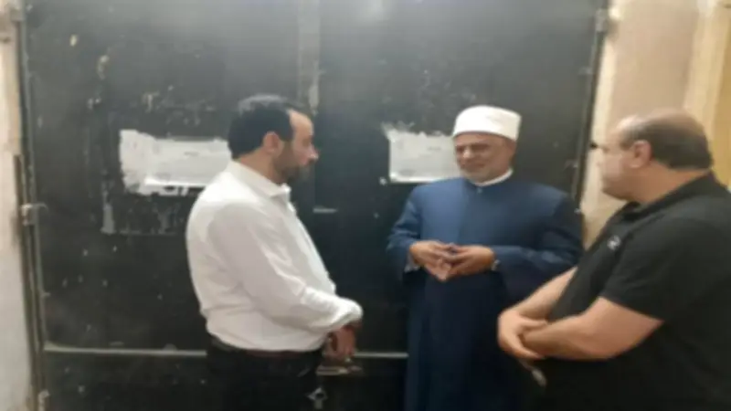 رئيس المعاهد الأزهرية يتفقد مراكز أسئلة الثانوية في عدة محافظات
