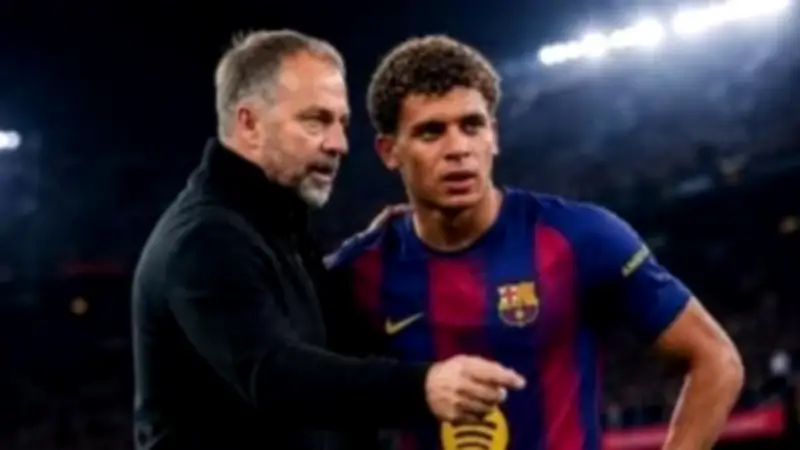 مدرب برشلونة يمنح حمزة عبد الكريم فرصة العمر بانضمامه للإعداد