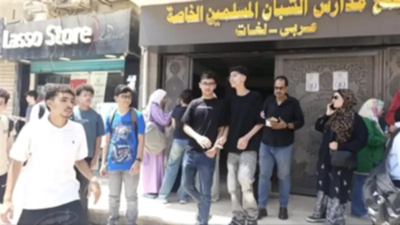 ارتياح بين طلاب الإعدادية بالقليوبية بعد امتحان العربي السهل