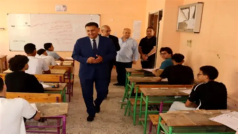 استبعاد رئيس لجنة إعدادية بالقليوبية بعد تداول امتحان اللغة العربية