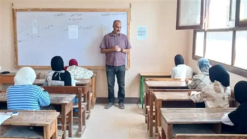 وكيل تعليم بني سويف: امتحانات الإعدادية منتظمة ولم نرصد أي تجاوزات