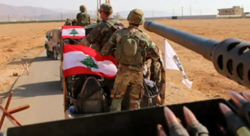 الجيش اللبناني يعلن استشهاد ضابطين وجندي في غارة إسرائيلية على آلية عسكرية بالنبطية
