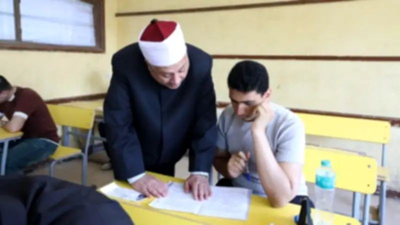 وكيل الأزهر يؤكد عدم رصد أي تسريبات في امتحانات الثانوية اليوم