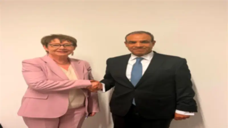 وزير الخارجية يبحث مع رئيسة البنك الأوروبي تعزيز الاستثمارات