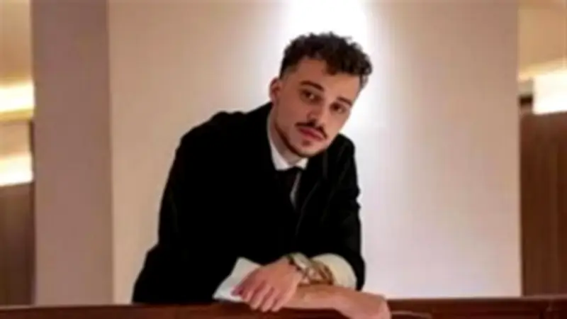 حسام السيلاوي يعود للمستشفى لاستكمال العلاج النفسي بعد جدل ديني