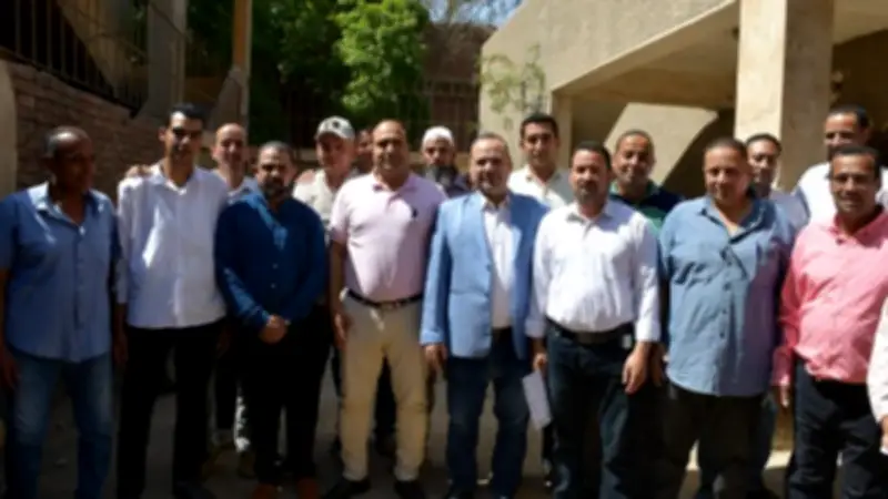 رئيس مياه الجيزة يتفقد مواقع العمل بالعياط لمتابعة الخدمات