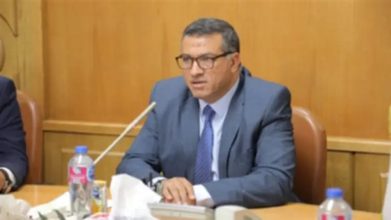 محافظ قنا يبحث مع النواب خطط توسع مشروعات الغاز والخدمات