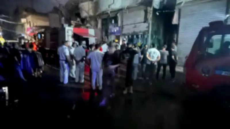 السيطرة على حريق هائل بمحل تجاري بطنطا بسبب ماس كهربائي