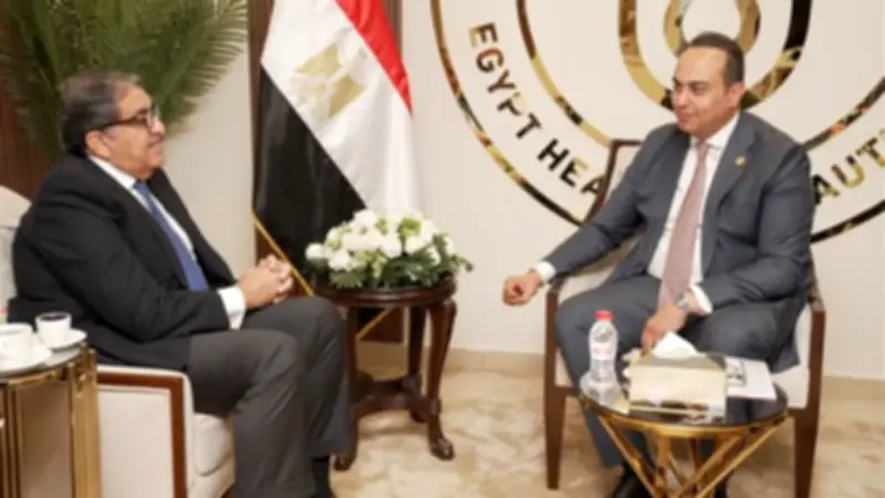 رئيس الرعاية الصحية يبحث تعزيز التحول الرقمي ودعم التأمين الصحي الشامل