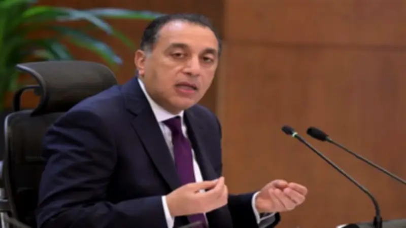 مدبولي يفتتح المرحلة الأولى لمجمع الغرابلي الصناعي في برج العرب الجديدة